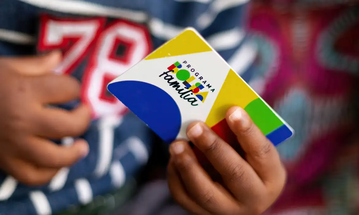 Projeto quer impedir que Bolsa Família seja usado para dificultar acesso ao BPC