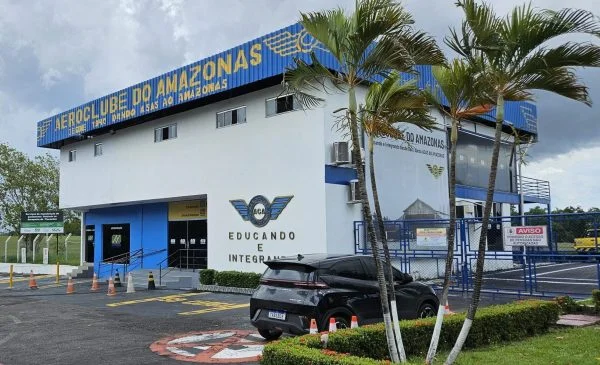 Aeroclube do Amazonas fecha acordo e terá 40 dias para deixar aeródromo