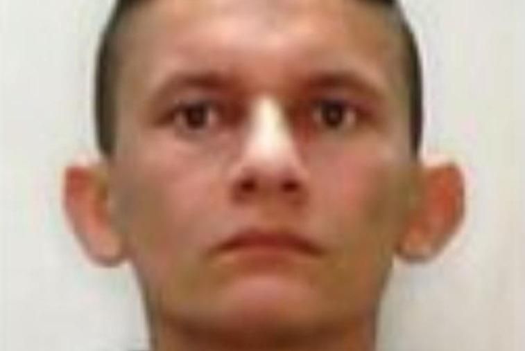 Cabo da PM é preso por tentar matar cantor e filha de 4 anos em Manaus