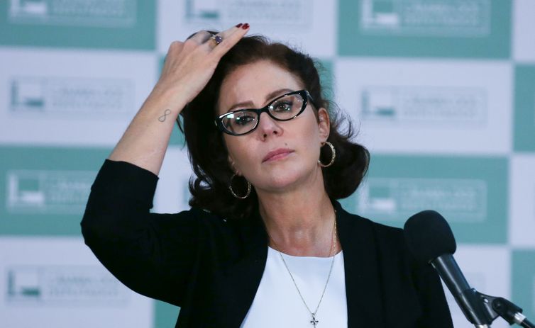 Moraes cobra ação do governo brasileiro para extradição de Zambelli