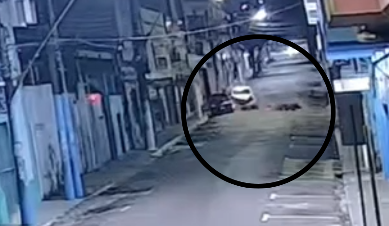 Vídeo mostra vigilante sendo arremessado de moto no Centro de Manaus