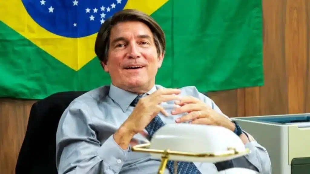 Operação em SP investiga ONG da produtora do filme sobre Bolsonaro