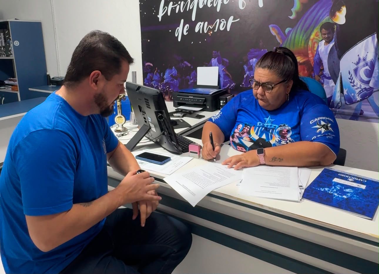 Diego Mascarenhas e Edwan Oliveira oficializam candidatura à presidência do Caprichoso