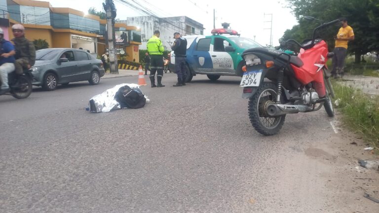 Vídeo: idoso morre em acidente com moto na Av. Camapuã