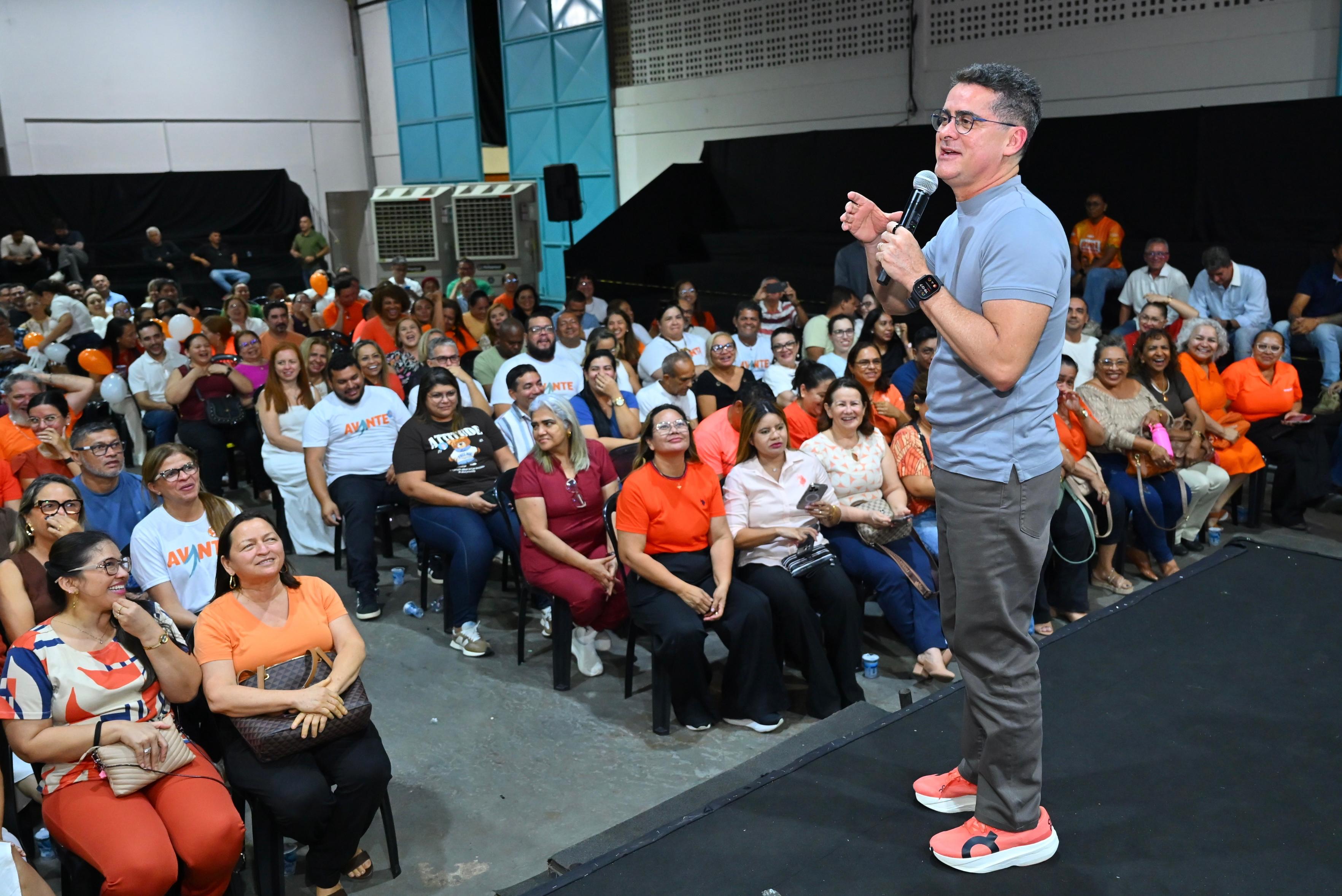 David Almeida defende valorização dos profissionais de saúde
