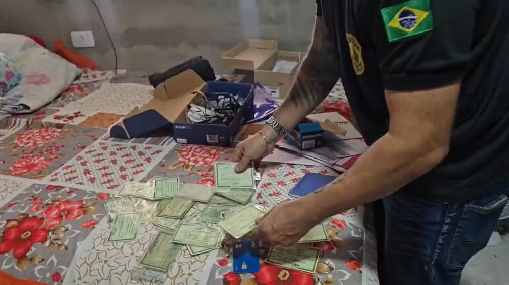 PC-AM prende seis suspeitos de agiotagem e extorsão contra servidores públicos