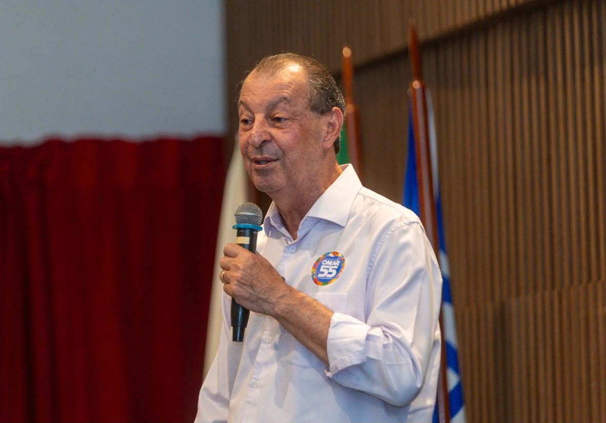 Omar vai criar comitê permanente para proteger competitividade da Zona Franca