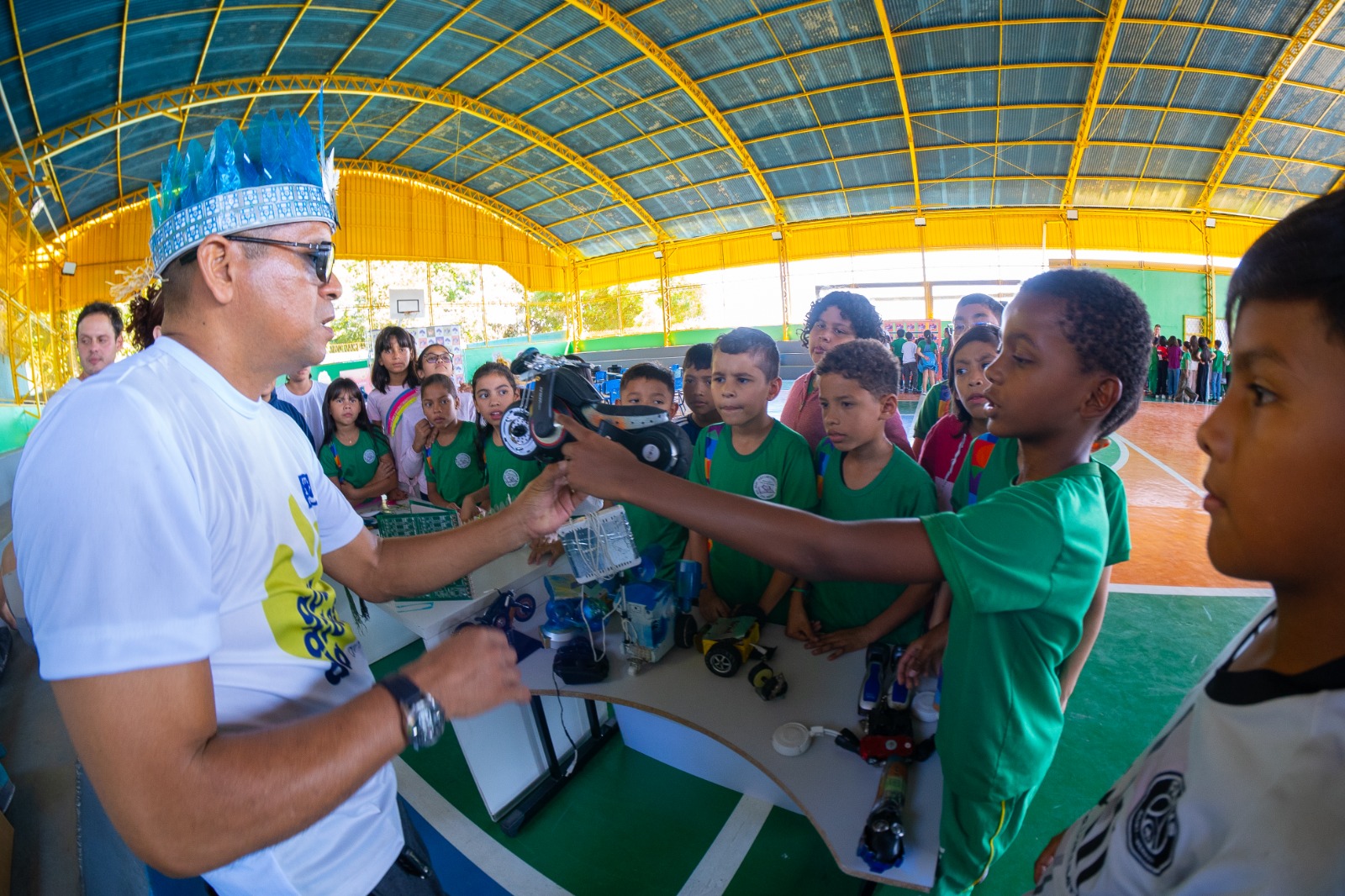 Guardiões da Amazônia mobiliza Parintins e Manaus e transforma educação em prática sustentável