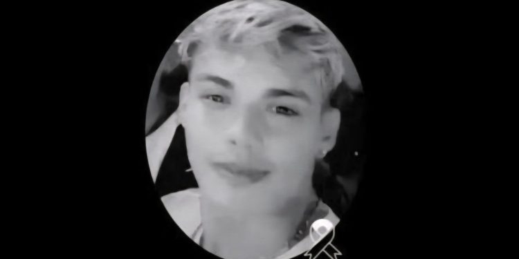 Jovem é agredido e morto a facadas após emboscada em Manacapuru