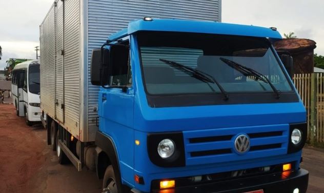 Assaltante morre após troca de tiros com policiais no AM