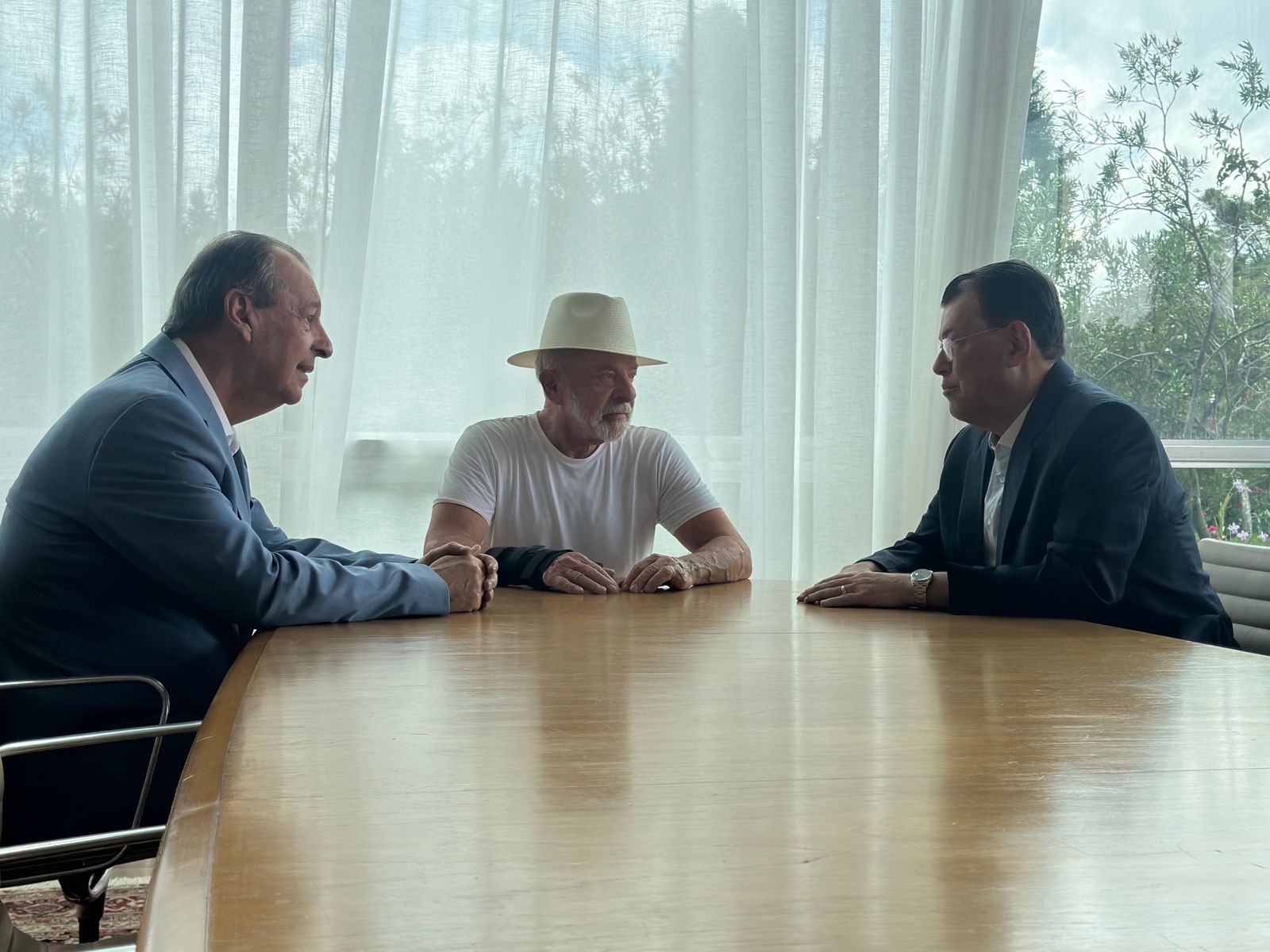 Vídeo: Lula anuncia agenda no Amazonas após reunião com Omar e Braga