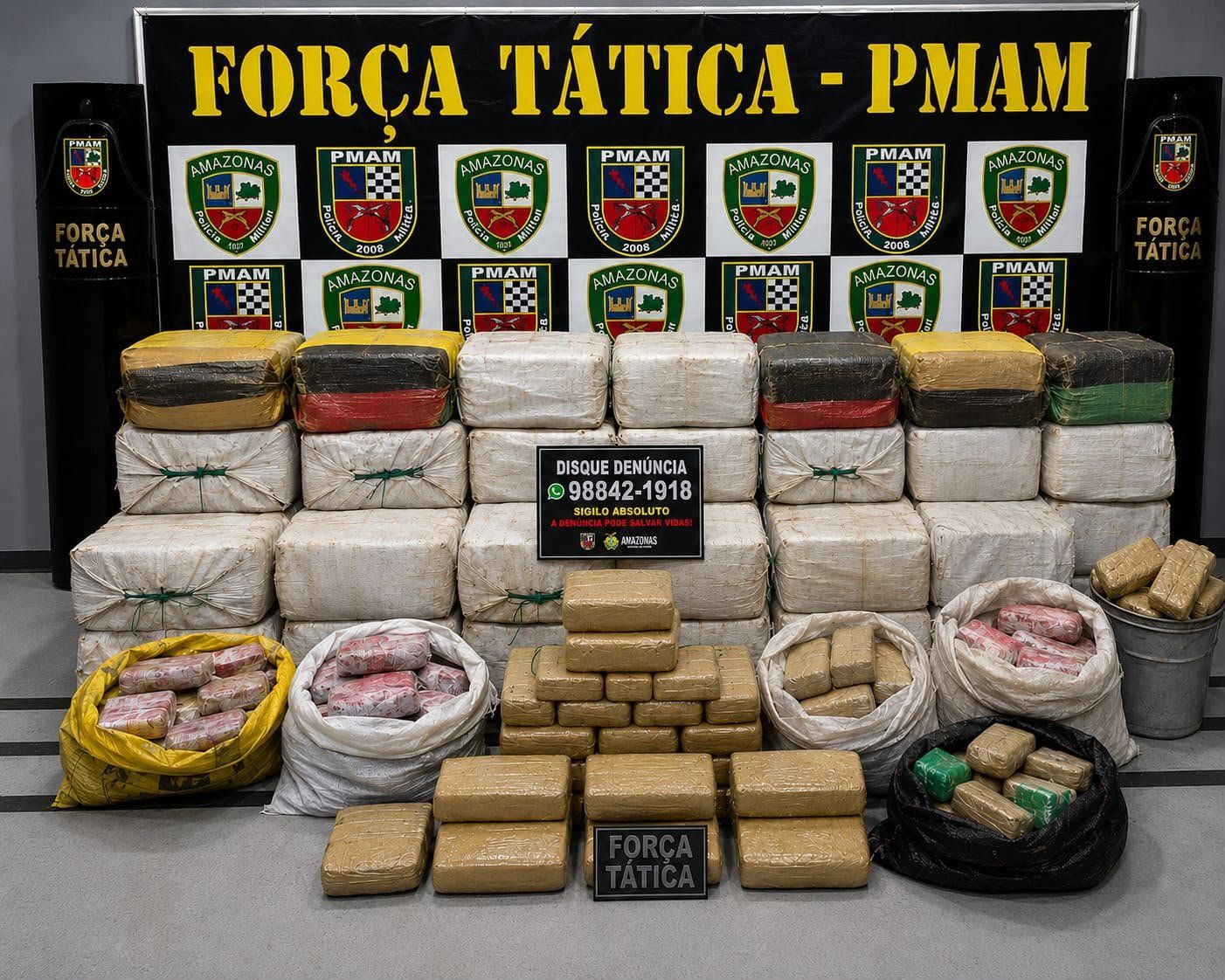 Polícia apreende 1,5 tonelada de drogas e 60 coletes balísticos em Manaus