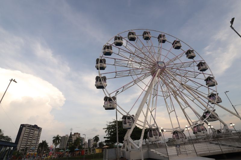 Prefeitura repudia vandalismo que afetou funcionamento da roda-gigante da Ponta Negra
