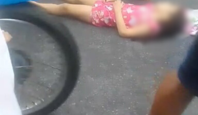 Menina de 6 anos morre após ser atropelada por caminhão na av. Cosme Ferreira