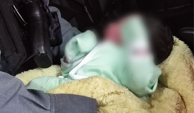 Recém-nascido é abandonado em caixa de papelão no bairro Santa Etelvina