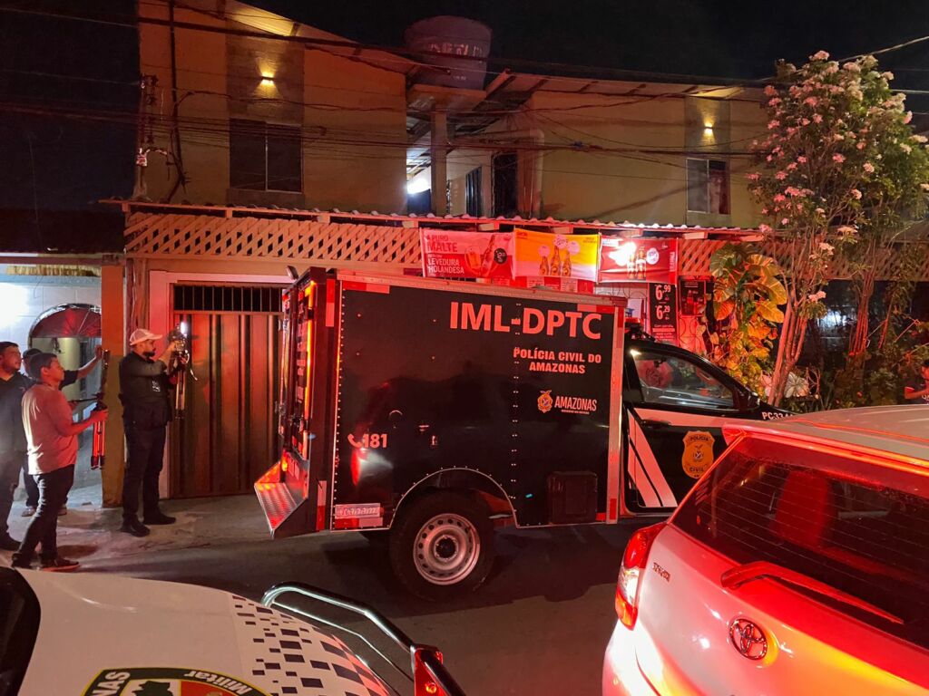Idoso é encontrado morto dentro de banheiro de quitinete em Manaus