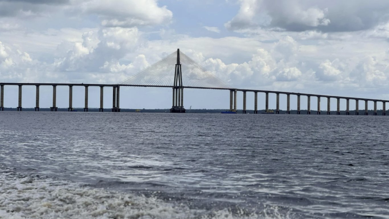 Rio Negro chega ao nível de 28,32 metros em Manaus
