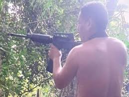 PM prende três suspeitos de pirataria de rio; outros dois são mortos em confronto