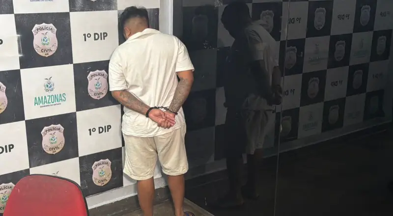 Homem é preso com drogas e balança de precisão na Praça 14