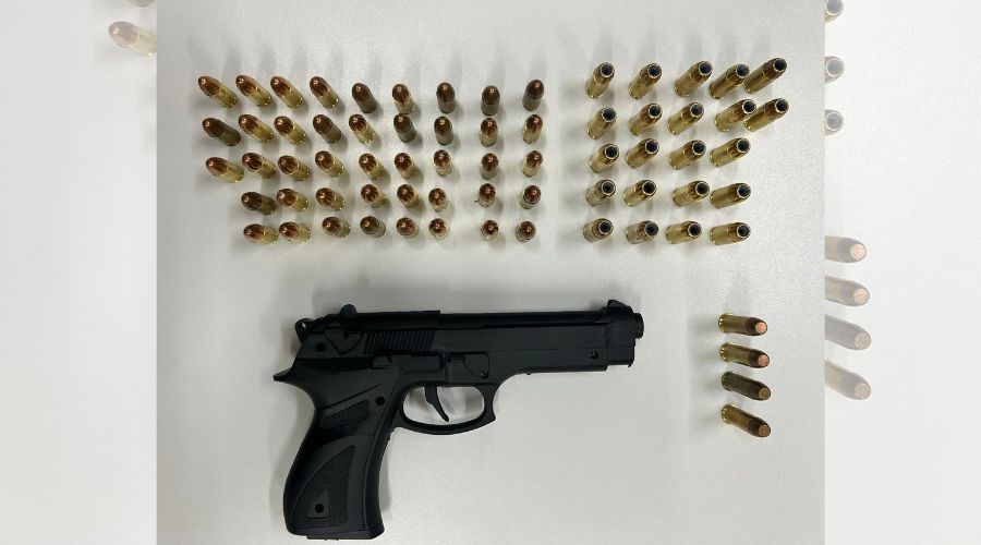 Aluna é presa com 69 munições de arma de fogo em escola no Parque 10