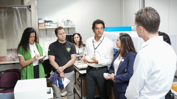 Inmetro discute cooperação internacional para enfrentar contaminação por chumbo