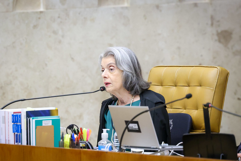 Todos sabem minha posição sobre mulheres no STF, diz Carmén Lúcia