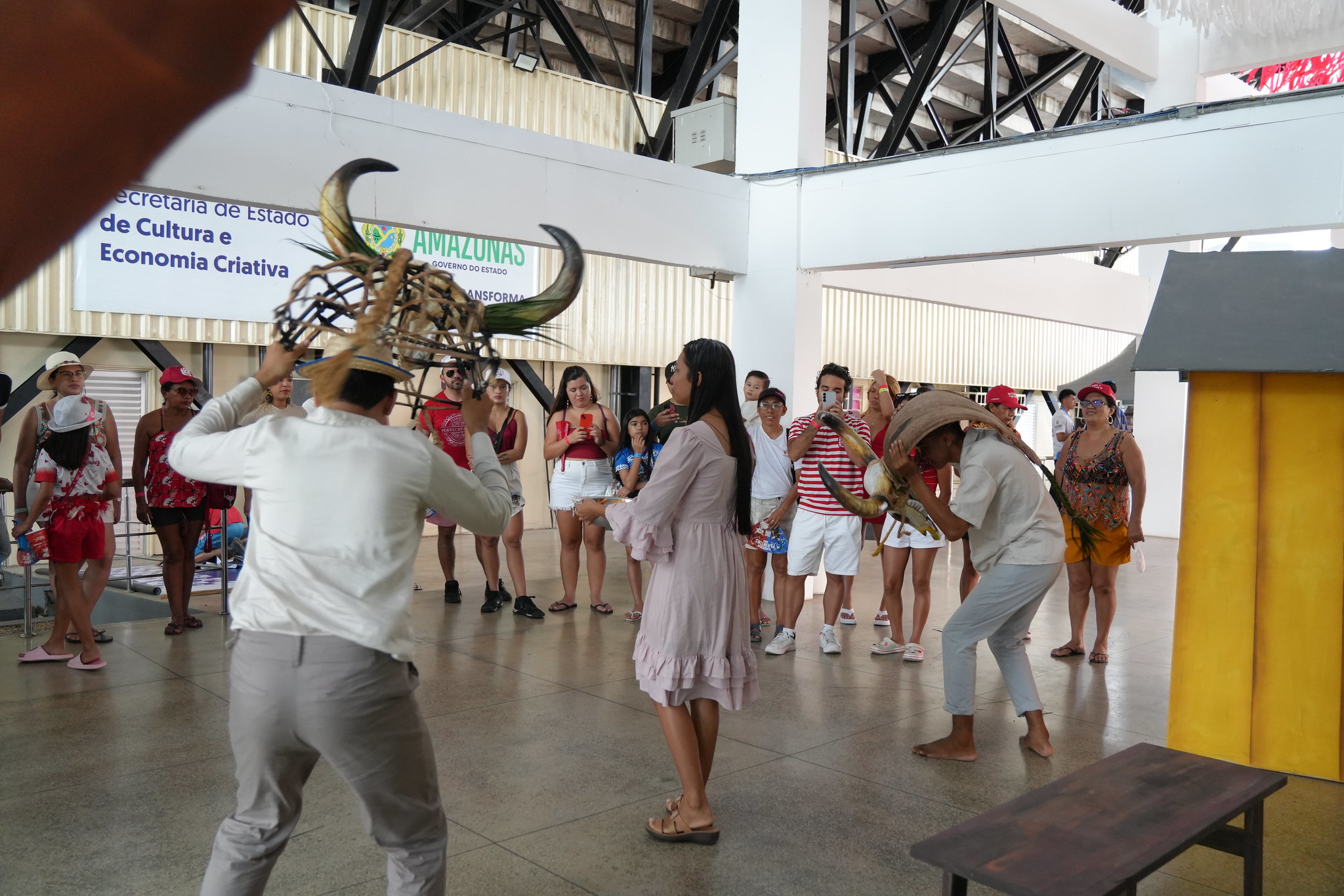Visita guiada ao Bumbódromo bate recorde de público