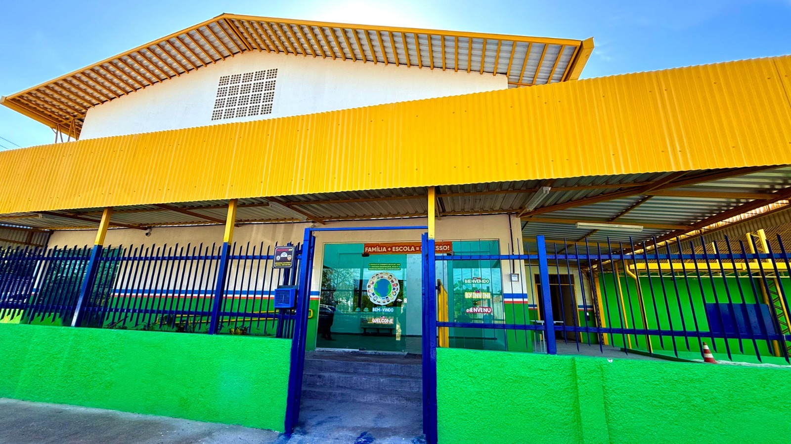 David Almeida vistoria reforma da escola municipal Waldir Garcia