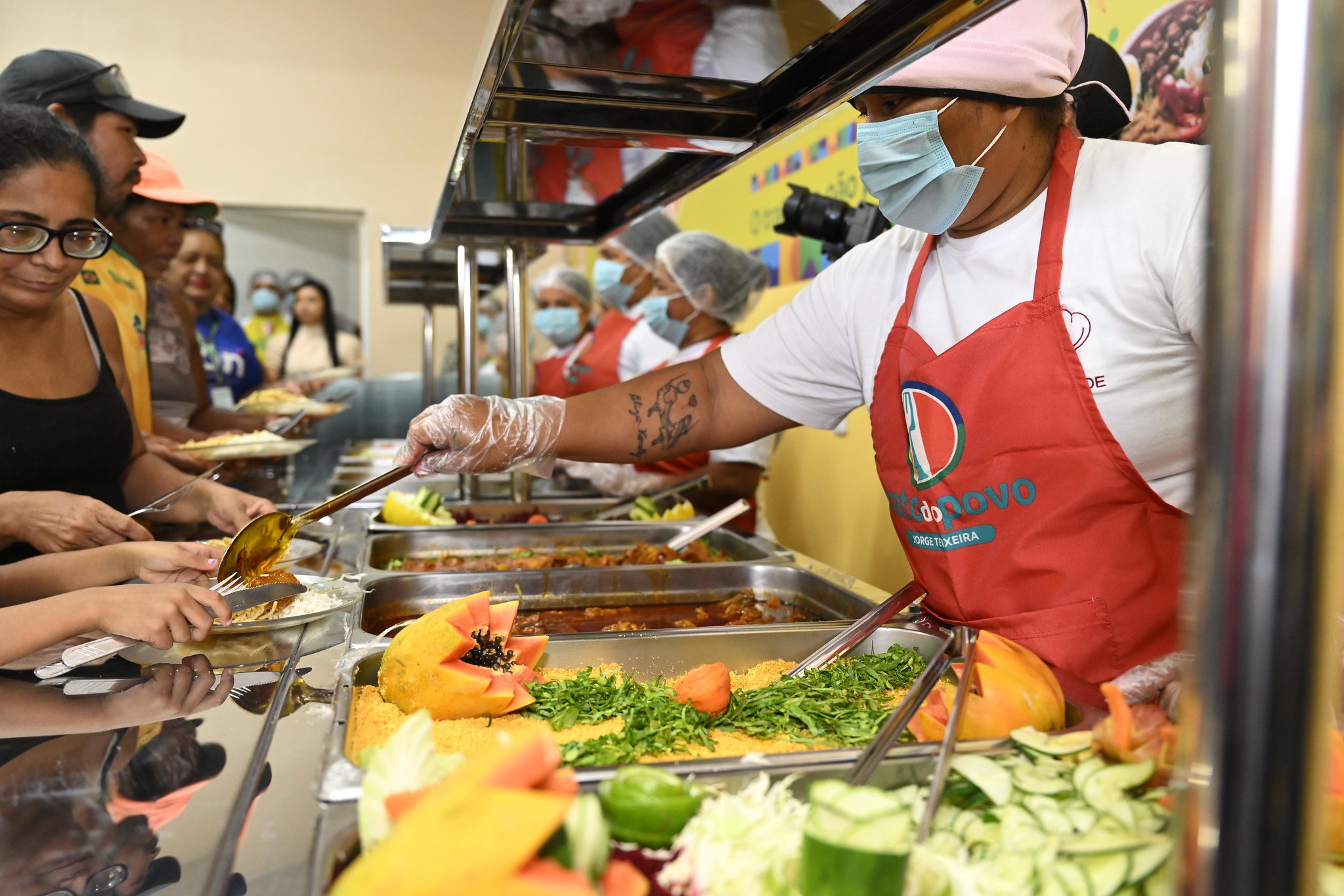 Prefeitura inaugura 7ª unidade do Prato do Povo, na comunidade Parque São Pedro