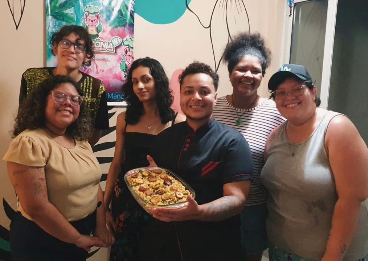 Projeto capacita mulheres vulneráveis em gastronomia amazônica em Manaus