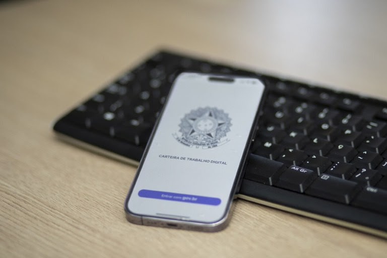 Amazonas abre mais de 3,7 mil novos postos formais de trabalho em setembro