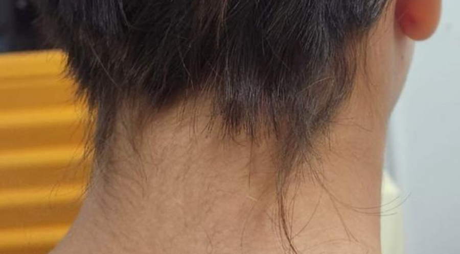 Mulher é presa em Manaus por agredir filha e cortar seu cabelo com faca