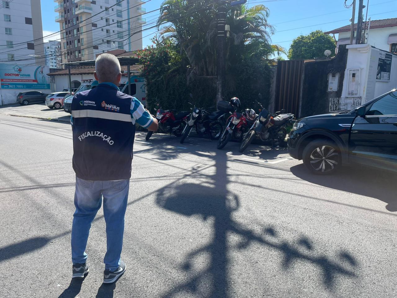 Ageman identifica uso irregular de vagas do Zona Azul no Vieiralves