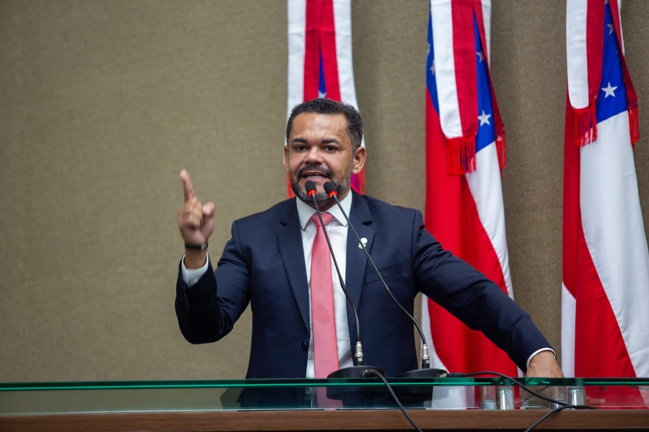 Vídeo: Rozenha reage a ataques do presidente afastado do TJDAM