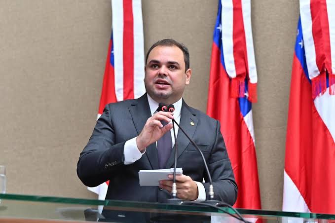 STF extingue ação que contestava reeleição de Roberto Cidade na Aleam