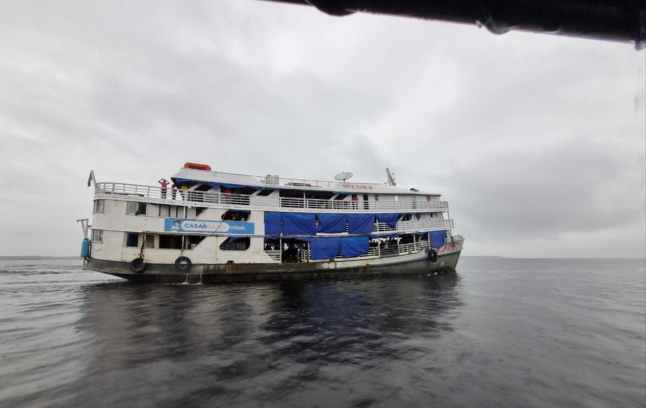 Após apreensão de drogas, PC-AM prende três homens e apreende embarcação