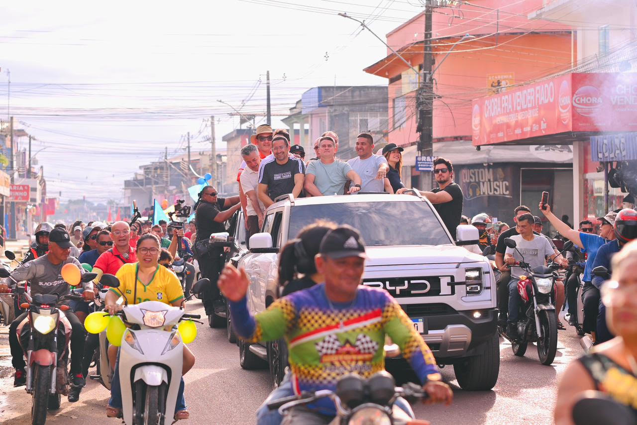 David Almeida cumpre agenda em Itacoatiara