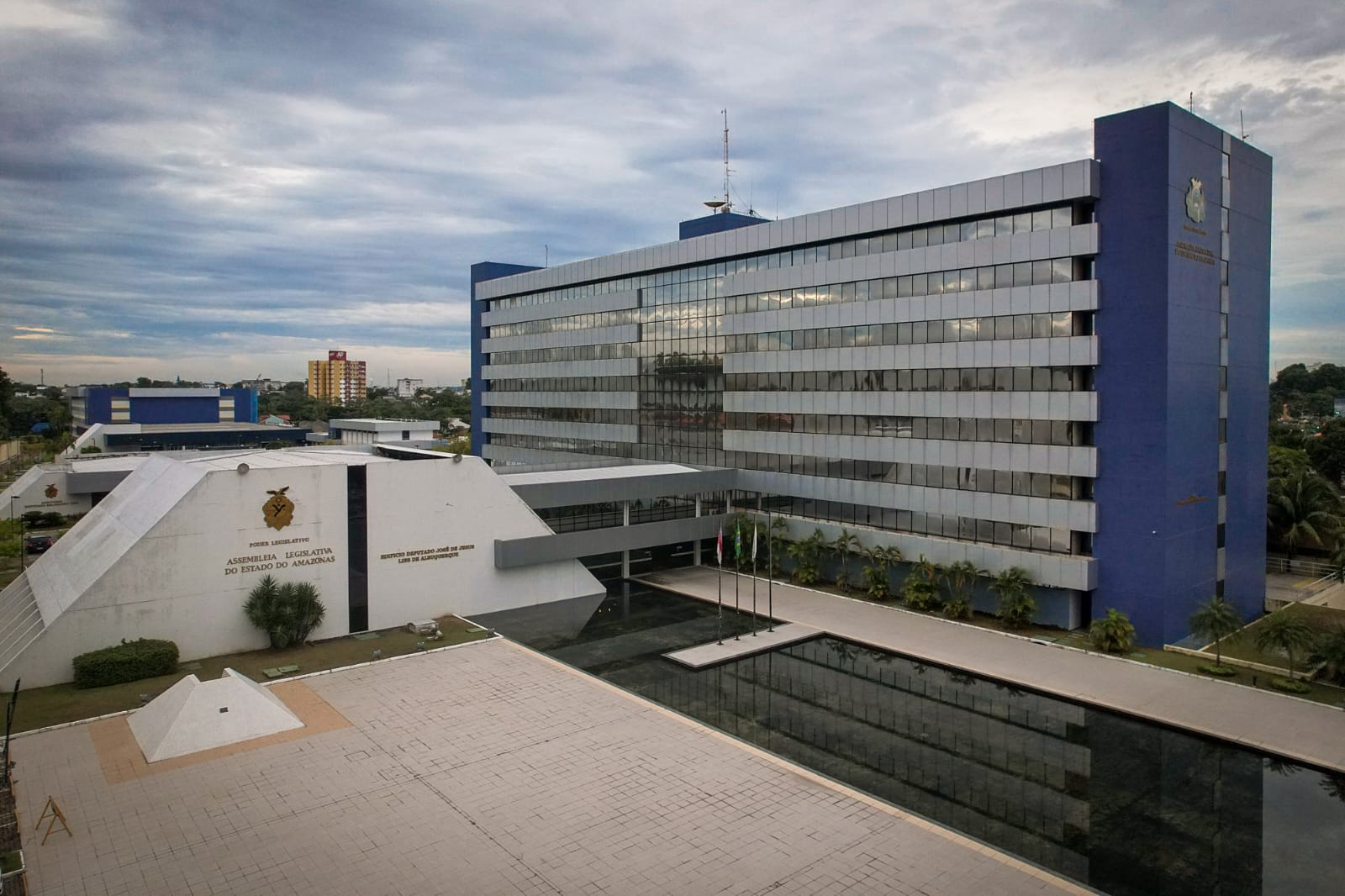 Inscrições para concurso público da Aleam entram na reta final