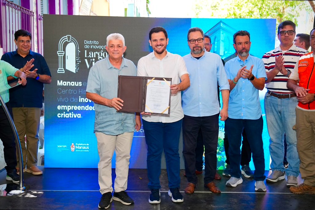 Prefeitura anuncia instalação de polo digital no Centro de Manaus e restauro do Casarão de São Vicente