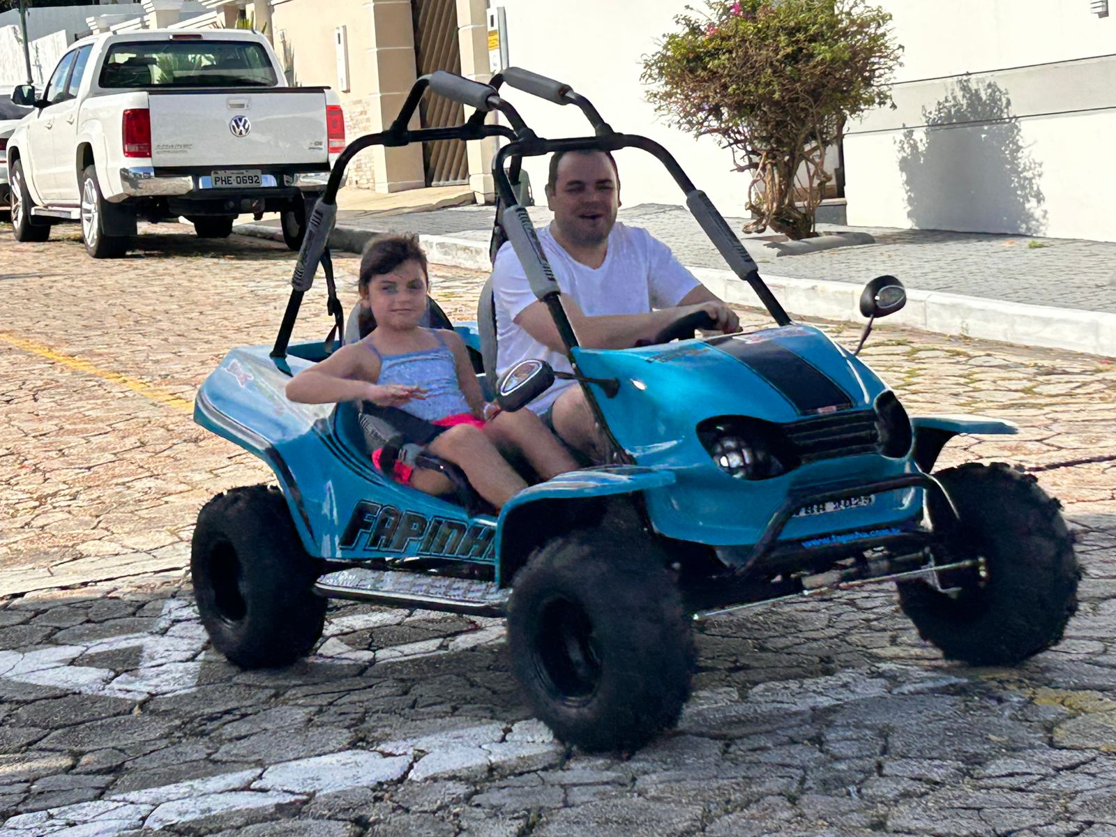 Dito & Feito: PAUSA NA POLÍTICA – Presidente da Assembleia Legislativa vive “momento  piloto de Mini Buggy”