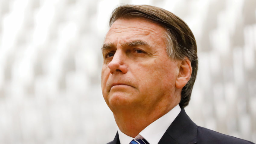 TSE forma maioria para tornar Bolsonaro inelegível