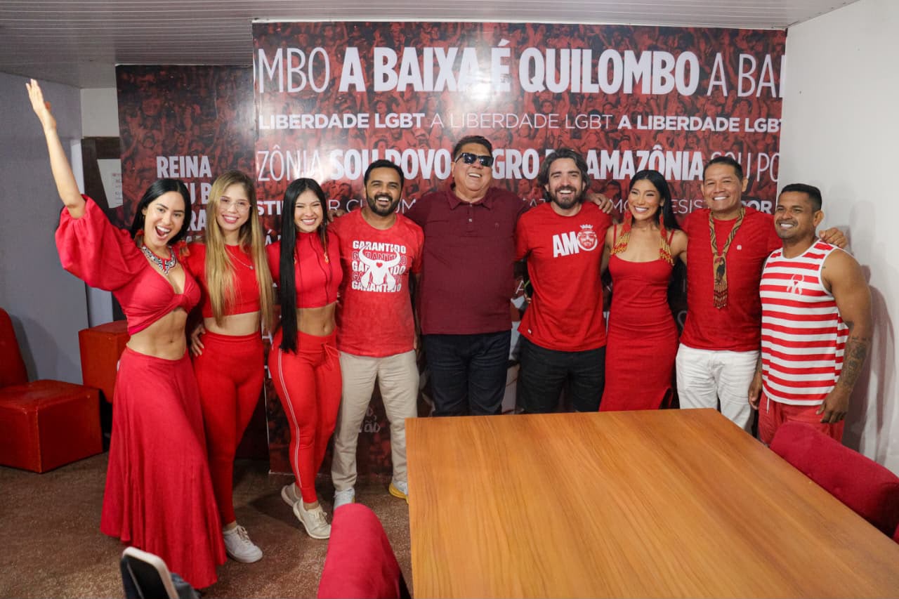 Alinhamento reúne itens oficiais do Garantido na reta final para o Festival de Parintins