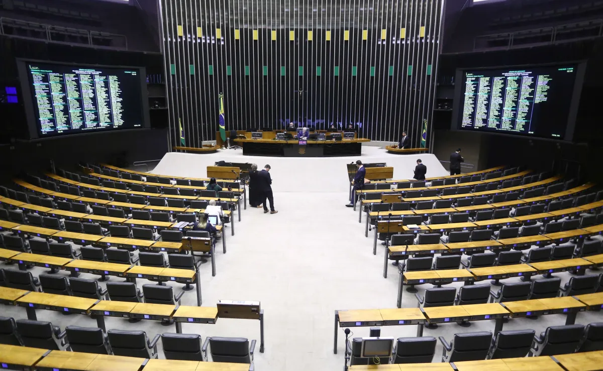 Senado deve votar nesta semana aumento no número de deputados federais