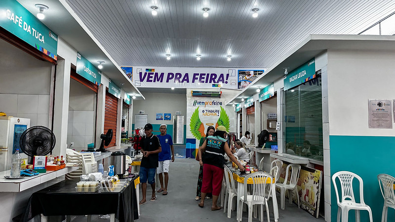 Prefeito destaca novo padrão de modernização das feiras e mercados de Manaus