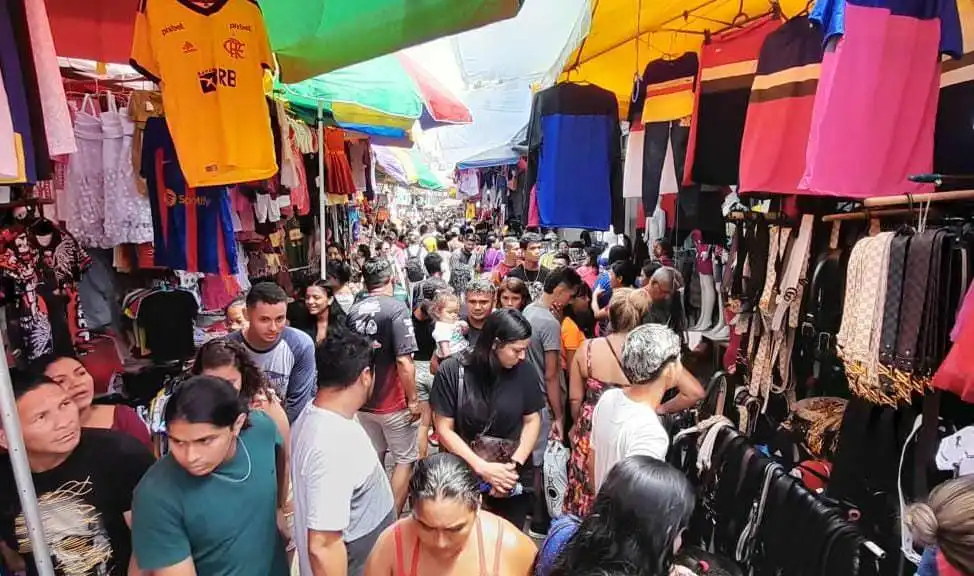 Vendas de Natal 2025 crescem em Manaus e superam resultados do ano anterior