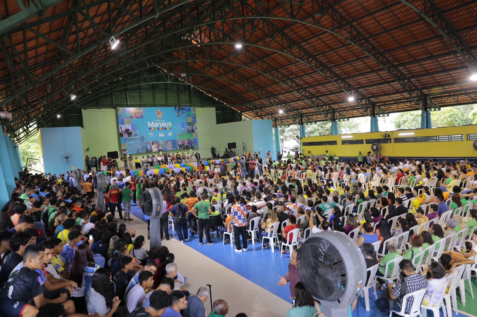 Prefeitura de Manaus lança edital de R$ 7 mi para projetos de geração de renda e inclusão social
