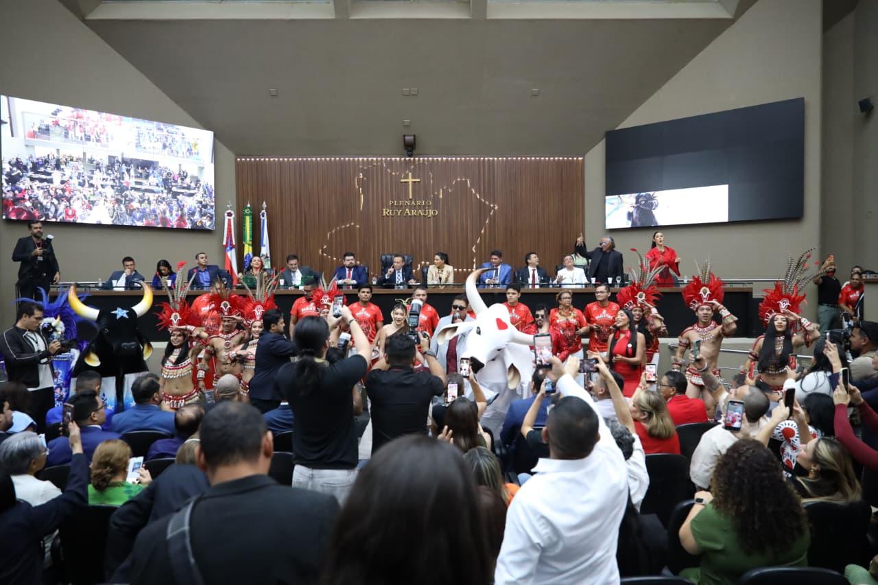 Aleam exalta Festival de Parintins e destaca impacto socioeconômico