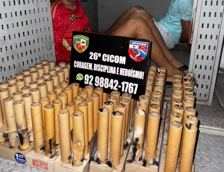 Polícia prende suspeitos de envolvimento em foguetório em Manaus