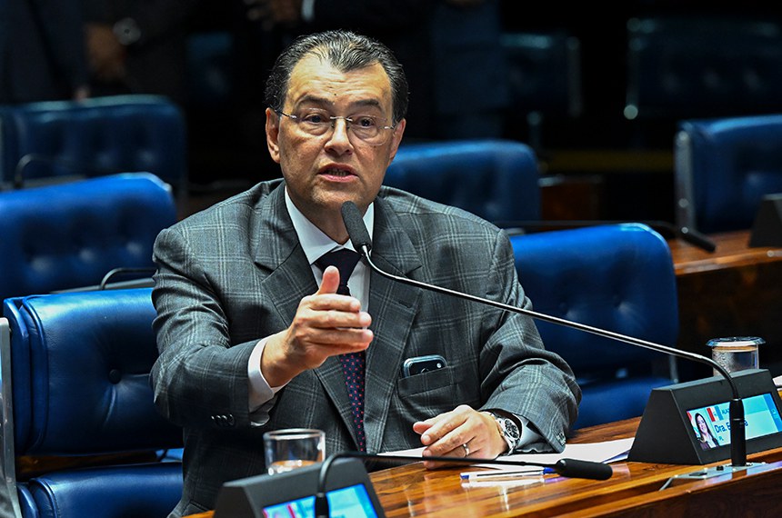 Pesquisa Quaest mostra Eduardo Braga liderando disputa ao Senado no Amazonas