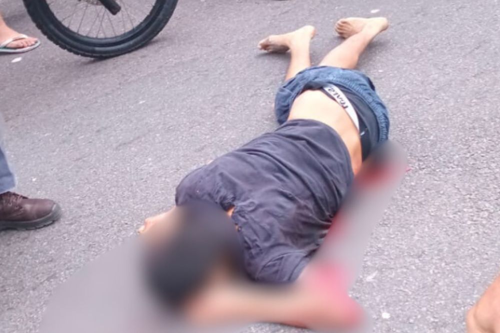 Pistoleiros executam jovem que estava na garupa de moto em Manaus